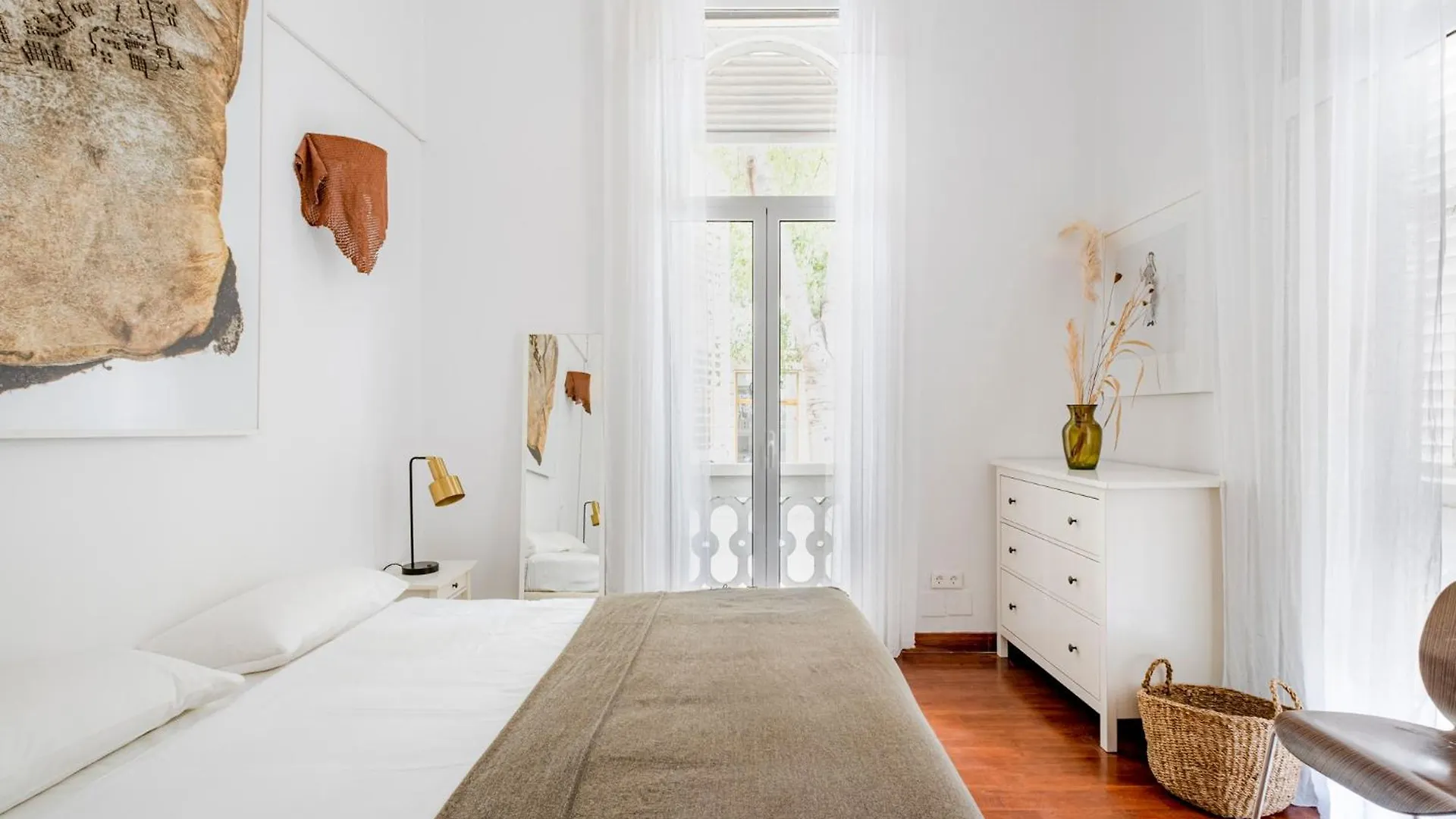 Canela Homes Barcelona Permanyer 0*,  Spain
